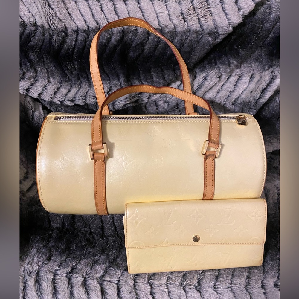 Louis Vuitton Vernis Papillon W/Matching Sarah Wallet